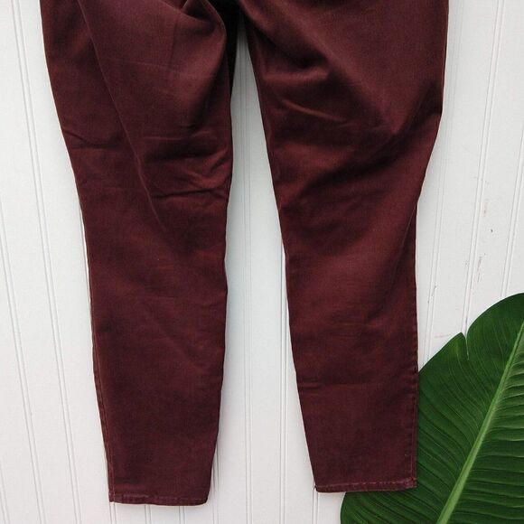 NYDJ Zip Detail Skinny Chino Pants Size 6 Deep Currant Red Ankle Jeans Stretch - Picture 8 of 10